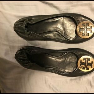 Minnie Travel Ballet Tory Burch flats!